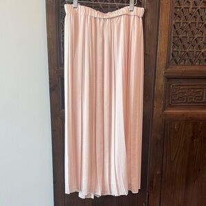 Chic Blush Midi Skirt
